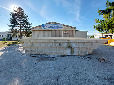 Réparation piscine en fibre de verre